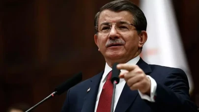 Ahmet Davutoğlu'ndan Erdoğan'a 'Esad' konusunda destek: Başarı hepimize ait